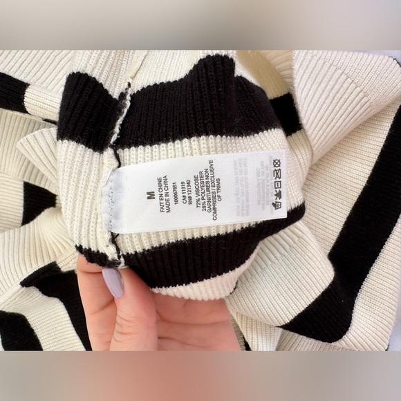 Dynamite sweater vest, size M, cream and black - Picture 4 of 4